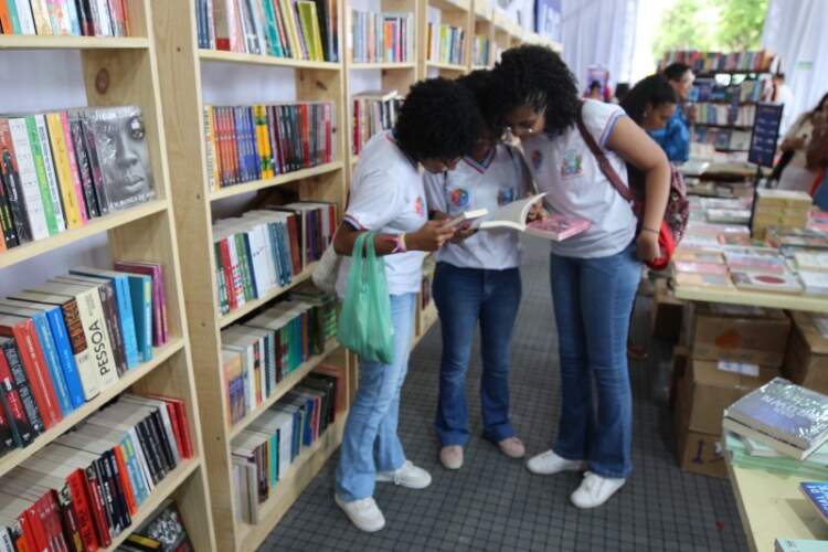 Itacaré sedia segunda edição da sua festa literária, com participação dos estudantes da rede estadual